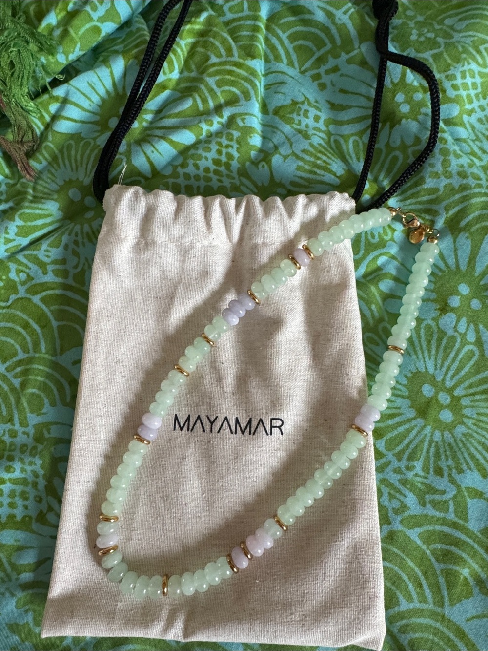Delicate Light Green Beaded Necklace with Pink Accents and Gold Details